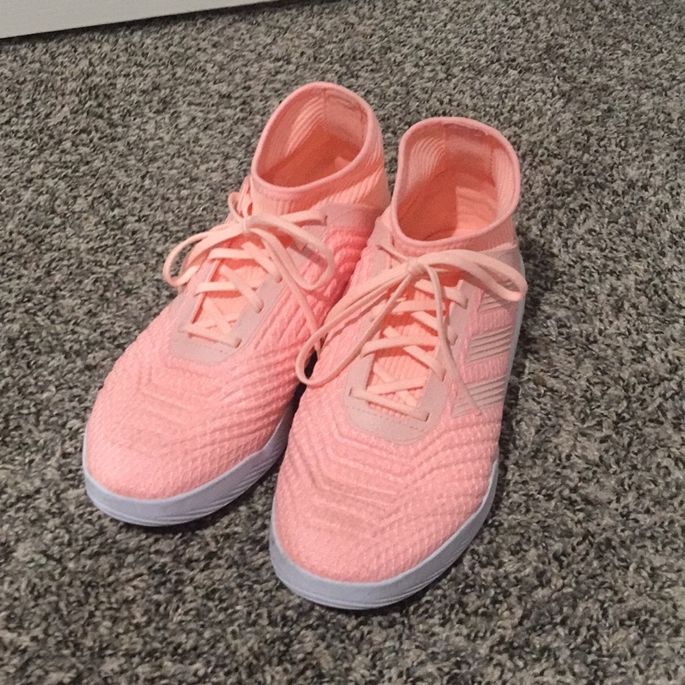 Adidas Pink Predators Indoor Cleats/Shoes Size 8